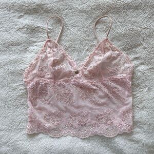 Victoria’s Secret | Pink lace cami crop top | Size S | NWT